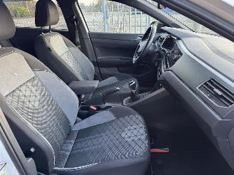 Volkswagen Taigo 1.0 TSI R-Line Virtual Cockpit Nap Nederlandse Auto picture 12
