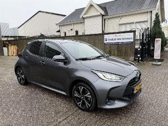 skadebil auto Toyota Yaris 1.5 Hybrid 115 Bussines Plus 2024/3