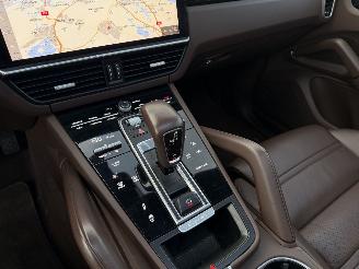 Porsche Cayenne 3.0 E-HYBRID 422Pk Pano Bose 360Camera Head-Up picture 11