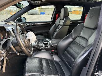 Porsche Cayenne 4.8 GTS 420Pk Pano Bose Alcantara picture 8
