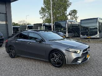 Auto incidentate Mercedes A-klasse 200 AMG Pakket Pano NAP Nederlandse Auto Sfeerverlichting 2020/10