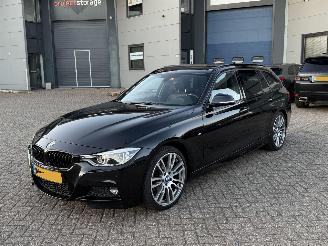 skadebil auto BMW 3-serie 320i M-Pakket High Executive Pano Nap Nederlandse Auto 2017/3