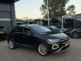 Avarii autoturisme Volkswagen T-Roc 1.5 TSI DSG Life 2023/3