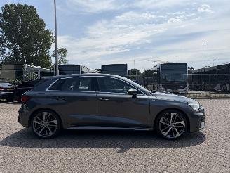 Audi A3 Sportback 35 TFSI S-Line NAP Nederlandse Auto picture 3
