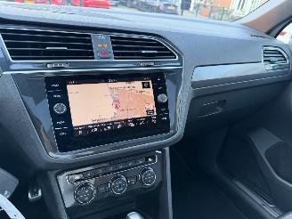 Volkswagen Tiguan 1.5 TSI R-Line Pano NAP Nederlandse Auto picture 10