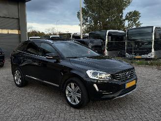 Damaged car Volvo Xc-60 2.0 T5 FWD Polar+ Pano Harman Kardon 2017/4