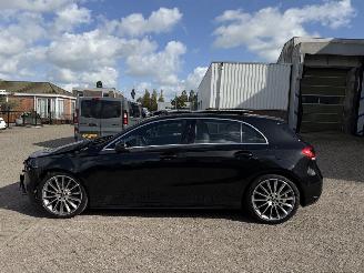 Mercedes A-klasse 250 Premium Plus Pano Sfeerverlichting picture 3