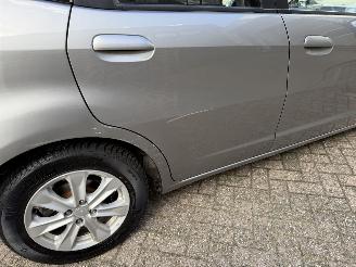 Honda Jazz 1.4 Hybrid Automaat Glasdak Elégance Nap Nederlandse Auto picture 17