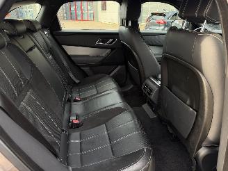 Land Rover Range Rover Velar 2.0 I4AWD R-Dynamic S Geen Schade picture 13