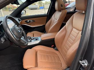 BMW 3-serie 330e Edrive Edition M-Pakket NAP Nederlandse Auto! Pano picture 8