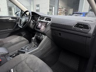 Volkswagen Tiguan 2.0 TDI 4Motion 239Pk Allspace Automaat R-Line picture 14