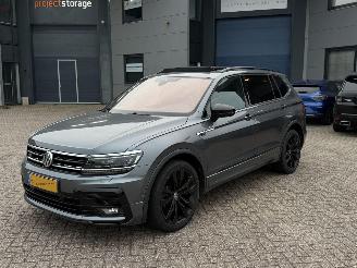 damaged passenger cars Volkswagen Tiguan Allspace 1.5 TSI 7Persoons R-Line Pano DynAudio NAP Nederlandse Auto 2021/3