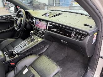Porsche Macan 2.0 245Pk Pano Bose NAP Nederlandse Auto! picture 9