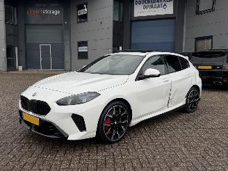 Damaged car BMW 1-serie 120i M-Pakket NAP Nederlandse Auto! Pano Head-Up 360Camera 2025/11