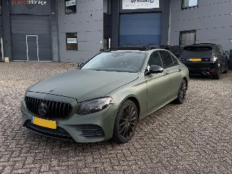 krockskadad bil auto Mercedes E-klasse 220D AMG Pakket Premium Plus Pano Memory 360Camera Head-Up 2018/10