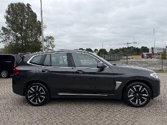 BMW iX3 80 KWh Executive Pano picture 6