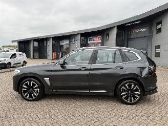 BMW iX3 80 KWh Executive Pano picture 3