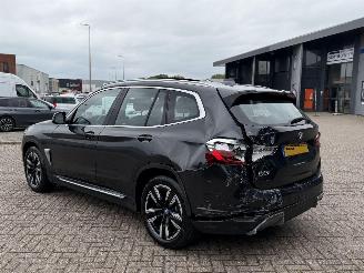 BMW iX3 80 KWh Executive Pano picture 4