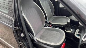 Renault Twingo Twingo III (AH), Hatchback 5-drs, 2014 1.0 SCe 70 12V picture 12