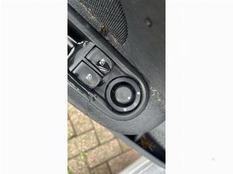 Renault Twingo Twingo II (CN), Hatchback 3-drs, 2007 / 2014 1.5 dCi 90 FAP picture 12