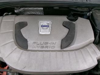 Volvo V-60 2.4 D6 AWD PLUG-IN HYBRID SUMMUM picture 25