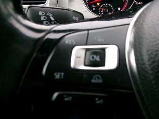 Volkswagen Golf 1.4 TSI HIGHLINE R-DESIGN picture 21