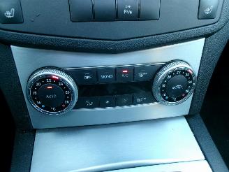 Mercedes C-klasse 180 BKUE EFFICIENCY AVANTGARDE  AUT SEDAN picture 17