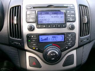 Kia Sportage 2.0 CVVT EXECUTIVE picture 11