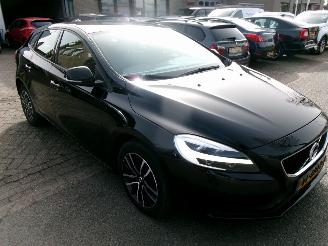 Avarii autoturisme Volvo V-40 1.5 I EDITION+  AUTOMAAT CLIMA NAVI 2018/8