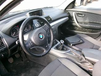 BMW 1-serie 116 I HIGH EXECUTIVE CLIMA NAVI picture 13