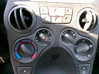 Fiat Panda 1.2 EDIZIONE COOL picture 12