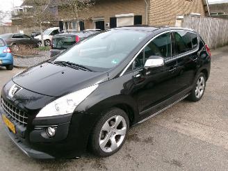 krockskadad bil auto Peugeot 3008 1.6 VTI STYLE CLIMA PANO 2013/6