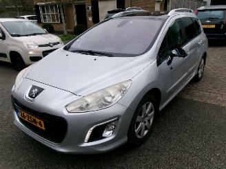 Schadeauto Peugeot 308 1.6 I ACTIVE CLIMA PANO LPG ONDERBOUW 2012/5