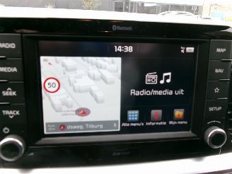 Kia Stonic 1.0 T-GDI DYNAMIC PLUSLINE picture 14
