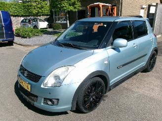 Schadeauto Suzuki Swift 1.3 GT SPORT AIRCO LEDER 2009/1