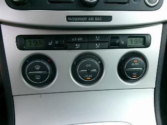 Volkswagen Passat 2.0 TFSI COMFORTLINE picture 13