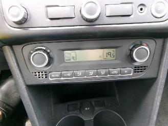 Volkswagen Polo 1.2 TDI BLUEMOTION COMFORTLINE CLIMA NAVI picture 13