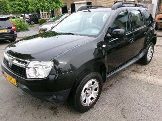 Vaurioauto  passenger cars Dacia Duster 1.6 LAURETE AIRCO 2010/10
