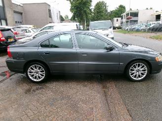 Volvo S-60 2.4 D 5 MOMENTUM picture 5