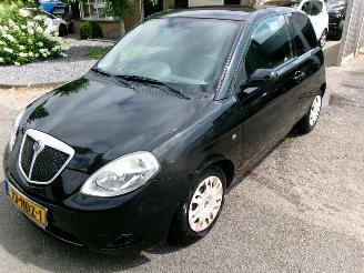 uszkodzony samochody osobowe Lancia Ypsilon 1.4-16V SPORT 2008/10