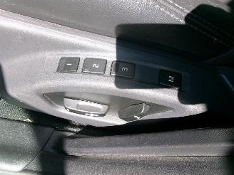 Volvo V-60 2.4 D6 AWD PLUG-IN HYBRID R-DESIGN picture 15