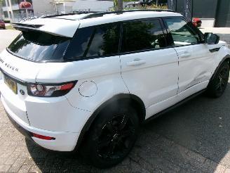 Land Rover Range Rover Evoque 2.2 TD4 4WD PRETIGE picture 8
