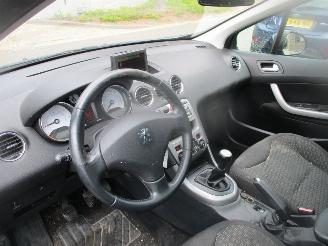 Peugeot 308 1.6 VTI BLUE LEASE EXECUTIVE picture 11