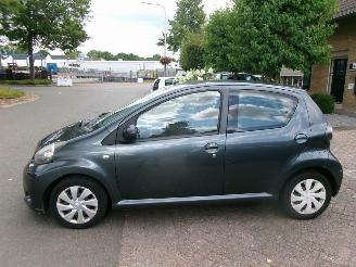Toyota Aygo 1.0 VVT-I ASPIRATION AIRCO picture 2