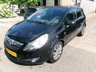 Damaged car Opel Corsa 1.4-16V 111 EDITION 2011/3
