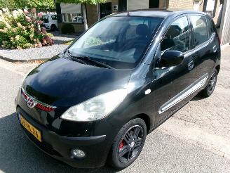 uszkodzony samochody osobowe Hyundai I-10 1.25 I-CATCHER AIRCO 2009/1
