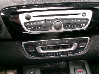Renault Scenic TCE BOSE CLIMA NAVI PANO picture 16