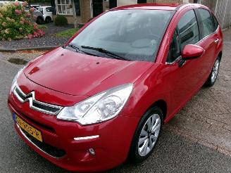Vaurioauto  passenger cars Citroën C3 1.2 PURETECH  COLLECTION CLIMA NAVI 2015/8