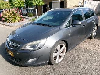 Voiture accidenté Opel Astra 1.6 TURBO SPORT AUTOMAAT 2011/6
