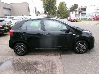 Kia Picanto 1.0 CVVT PLUSLINE AIRCO picture 5